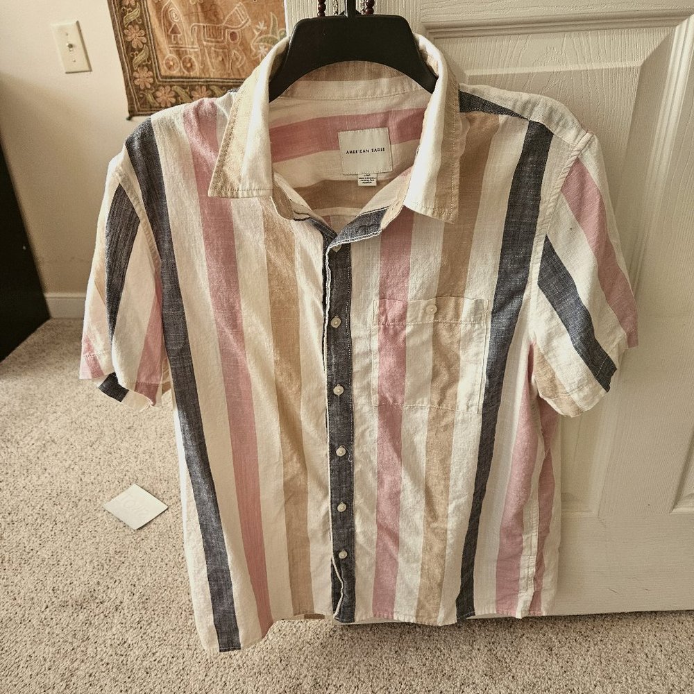 American Eagle Summer Shirt